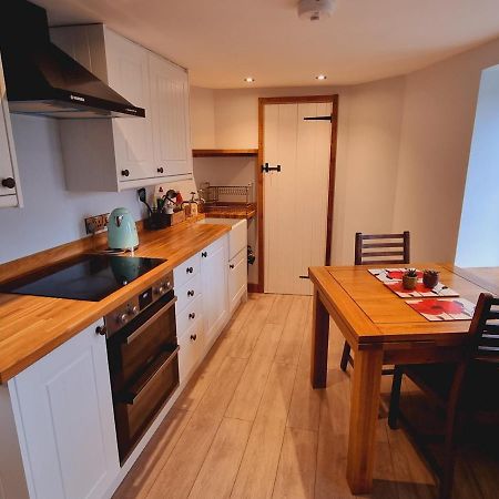 Pass The Keys Charming 19Th Century Country Cottage For 2 Guests エクセター エクステリア 写真