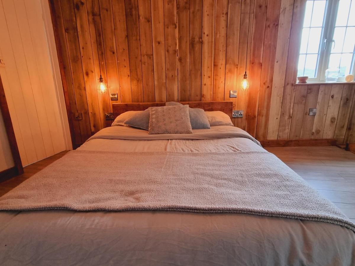 Pass The Keys Charming 19Th Century Country Cottage For 2 Guests エクセター エクステリア 写真